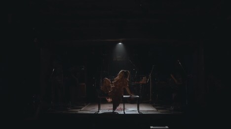 大森靖子「秘密の接触SSS vol.1」の様子。（写真提供：エイベックス）