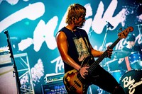 辻村勇太（B）（撮影：浜野カズシ）