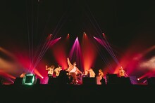 JP THE WAVY「LIFE IS WAVY VIRTUAL SPACE TOURS」の様子。（Photo by Ryoya Suzuki）