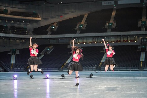 Task have Funの3rd配信ライブの様子。（写真提供：Velvet management）