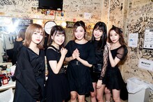 DEAR KISS（撮影：宇佐美亮）