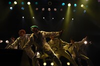 WATWING「WATWING “forWard” SHOWCASE」の様子。