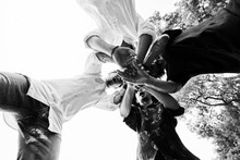 「The BONEZ - Speak True - Documentary ＋ Live」より。