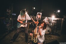 tricot（撮影：中山優瞳）