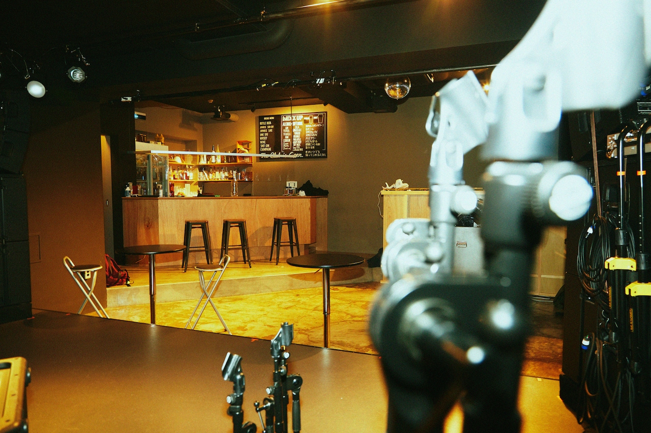 ステージ側から見たLIVE HAUSの店内の様子。