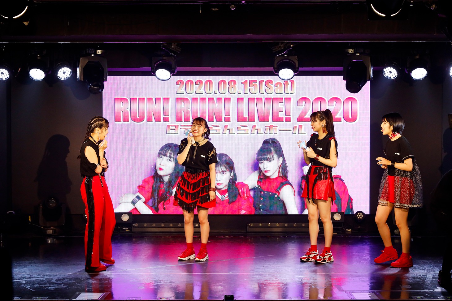 アメフラっシ「Dancing in Ur Roooom!!!!」の様子。（写真提供：スターダストプロモーション）