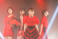 アメフラっシ「Dancing in Ur Roooom!!!!」の様子。（写真提供：スターダストプロモーション）