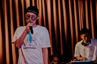 KennyDoes（Photo by @Hiroya Brian Nakano）