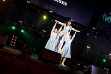 PARADISES（Photo by sotobayashi kenta）