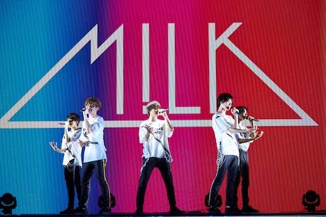 M!LK（撮影：山内洋枝）