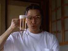 FNCY「みんなの夏」MVのワンシーン。