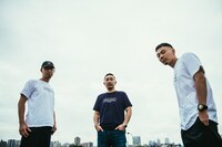 GEEK。左からSEI-ONE、DJ EDO、OKI。（Photo by cherry chill will.）