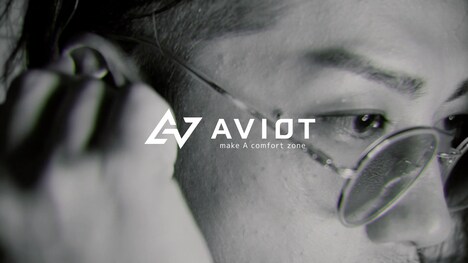 N/A×AVIOT「TE-D01gv-na」ビジュアル