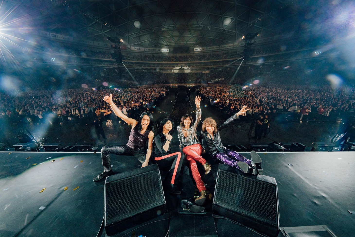 「THE YELLOW MONKEY 30th Anniversary DOME TOUR」名古屋公演の様子。（撮影：横山マサト）