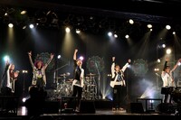 「FLOW 超会議 2020 ～アニメ縛りリターンズ～DVD/Blu-ray発売記念LIVE『アニメ縛りONLINE』」より。（photo by Masanori Fujikawa）