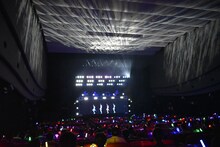 「えのぐワンマンLIVE2020 -次章-」2日目公演の様子。