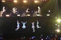 「えのぐワンマンLIVE2020 -次章-」2日目公演の様子。