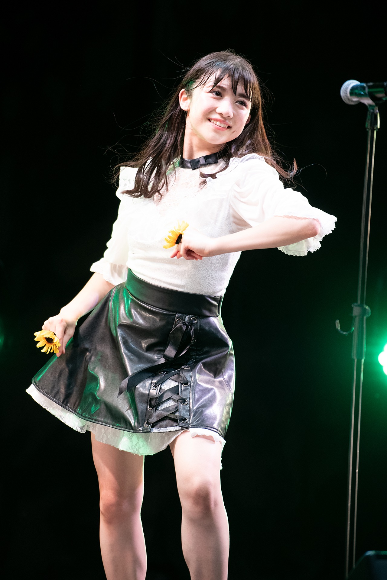 新井ひとみ（東京女子流）
