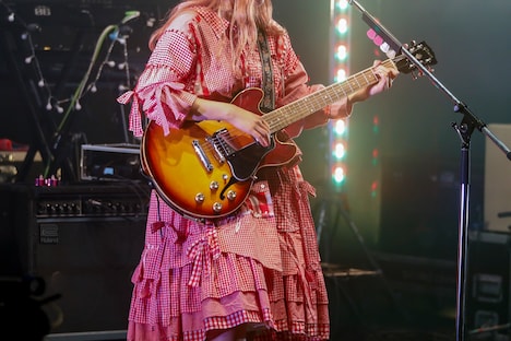 コレサワ（撮影：小坂茂雄）