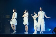 Maison book girl（撮影：稲垣謙一）