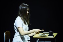 井上唯（撮影：稲垣謙一）