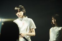 左からコショージメグミ、矢川葵（撮影：稲垣謙一）