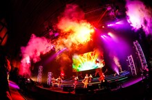 まねきケチャ「パシフィコ横浜 de まねきケチャ」の様子。（撮影：イシハラタイチ）