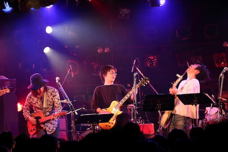 左から直枝政広、岸田繁、曽我部恵一。（撮影：染谷高司）