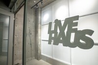 LIVE HAUS ギャラリーの様子。