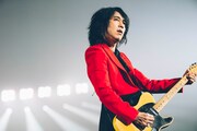 菊地英昭(G)(撮影:横山マサト)