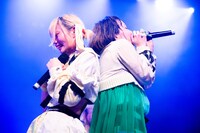 凪あけぼの（左）と一十三四（右）。（撮影：関上貴也）