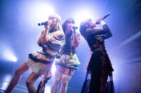 左からましろ、一十三四、如月愛海。（撮影：関上貴也）