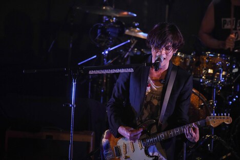 川上洋平（Vo, G）（撮影：河本悠貴）