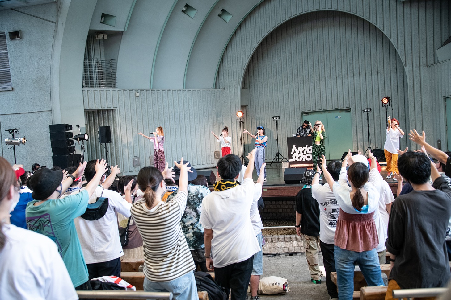 「lyrical school oneman live『真夏の絶好球』」の様子。