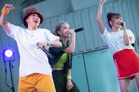 左からrisano、hime、hinako。