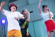 左からrisano、hime、hinako。