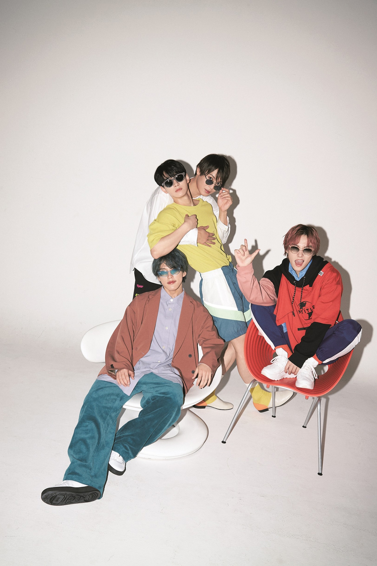 JO1より與那城奨、佐藤景瑚、河野純喜、川西拓実。 - 「ViVi」表紙に