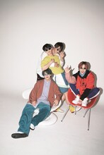 JO1より與那城奨、佐藤景瑚、河野純喜、川西拓実。