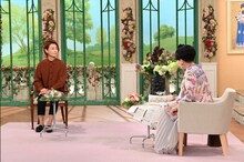 左から氷川きよし、黒柳徹子。(c)テレビ朝日