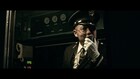 音楽の道を選んだTRI4THと選ばなかったTRI4TH登場する「The Light」MV、サナバ岩間は車掌に