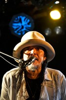 SION（撮影：麻生徹）