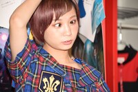 より目のモモコグミカンパニー。