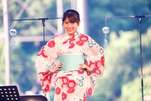 鈴木萌花（写真提供：スターダストプロモーション）