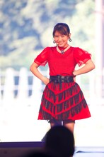 鈴木萌花（写真提供：スターダストプロモーション）