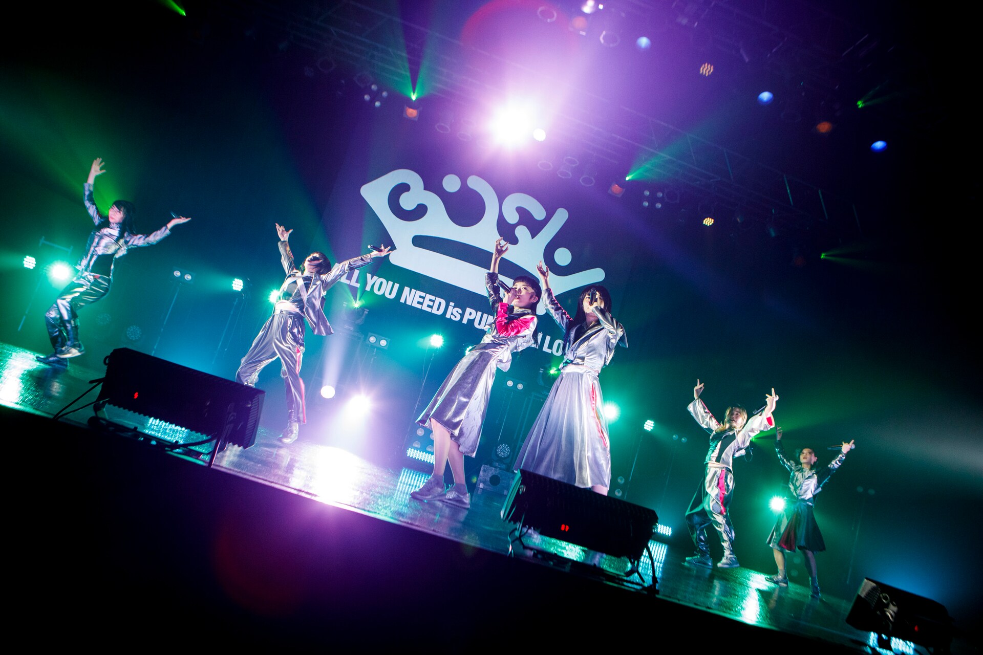 愛してます」BiSH、無観客に涙するも熱い思い届けた夏ライブ「TBS6