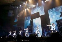 私立恵比寿中学のライブの模様。