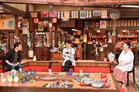 左から加藤浩次（極楽とんぼ）、及川光博、島崎和歌子。(c)TBS