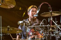 FUJI（Dr, Cho）（写真提供：NHK）