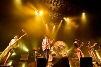 BIGMAMA「We Don't Need a Time Machine 2020」の様子。（Photo by Azusa Takada）