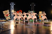 ゆるキャラたちと「恋のシェイプアップ▽」を踊る超ときめき▽宣伝部。